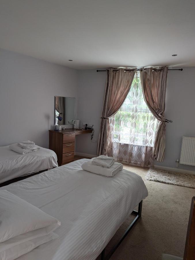 Barley Sheaf, Old Bridge Street En Suite Rooms, Room Only Truro Kültér fotó
