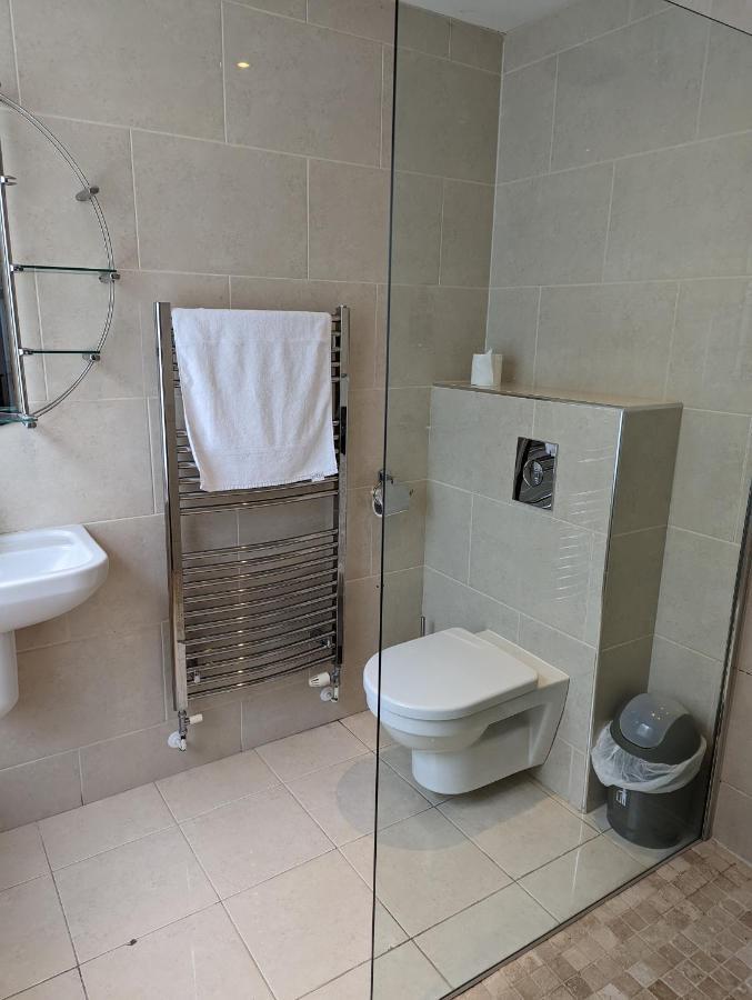 Barley Sheaf, Old Bridge Street En Suite Rooms, Room Only Truro Kültér fotó
