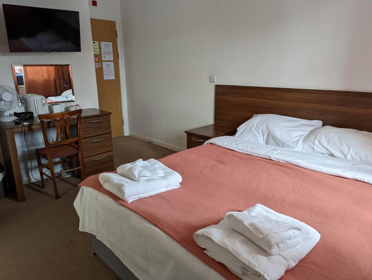 Barley Sheaf, Old Bridge Street En Suite Rooms, Room Only Truro Kültér fotó