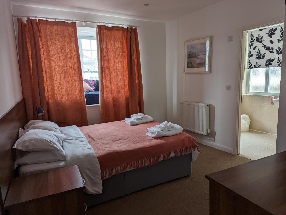 Barley Sheaf, Old Bridge Street En Suite Rooms, Room Only Truro Kültér fotó