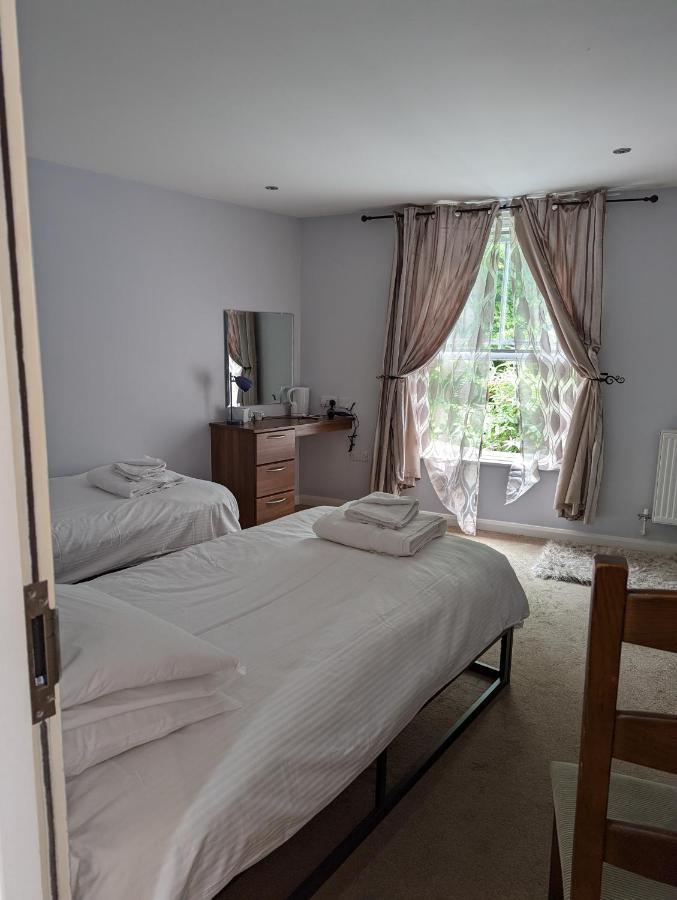 Barley Sheaf, Old Bridge Street En Suite Rooms, Room Only Truro Kültér fotó