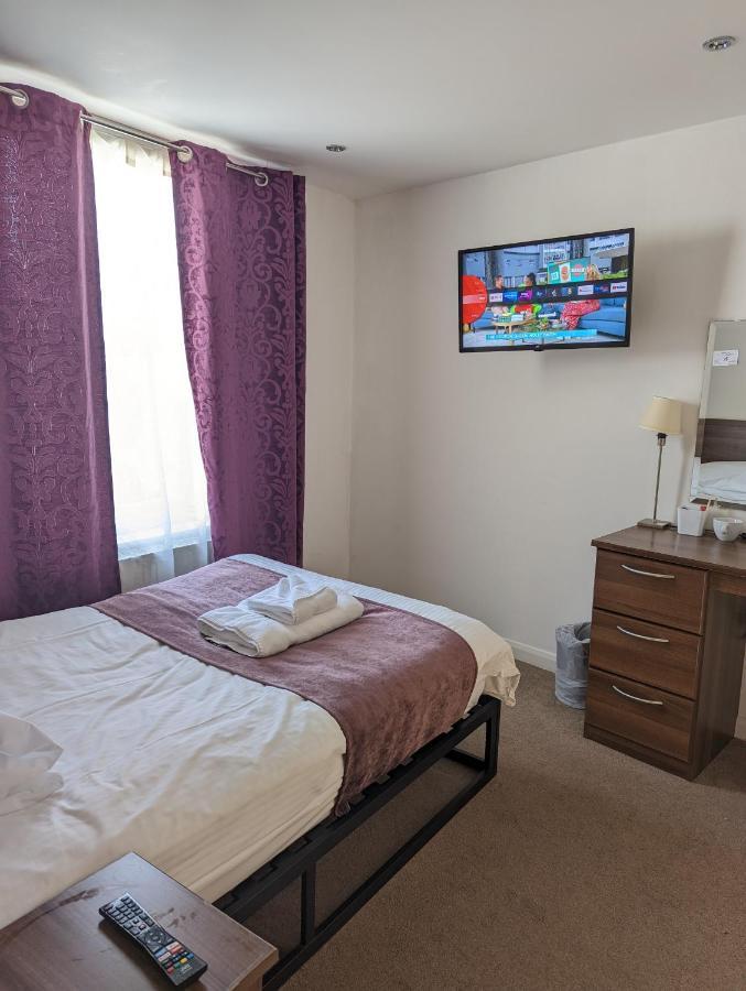 Barley Sheaf, Old Bridge Street En Suite Rooms, Room Only Truro Kültér fotó