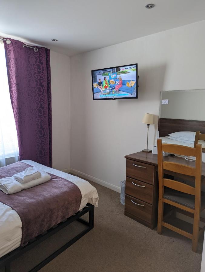 Barley Sheaf, Old Bridge Street En Suite Rooms, Room Only Truro Kültér fotó