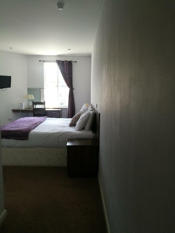 Barley Sheaf, Old Bridge Street En Suite Rooms, Room Only Truro Kültér fotó
